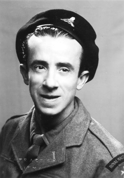 File:Johnnie Navarro as Spiru Cefai.JPG