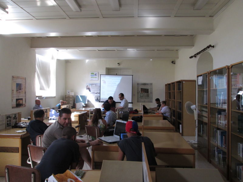File:M3P first edit-a-thon, Sept. 2013 (e).JPG