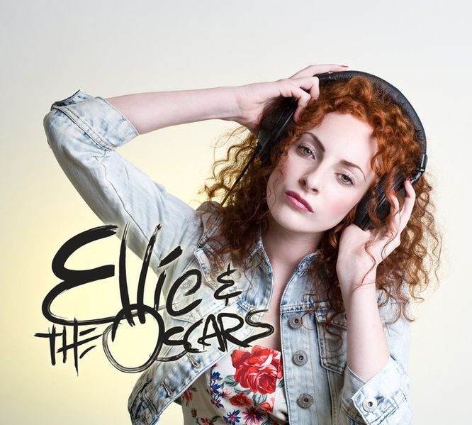 File:Ellie oscars first pic.jpg