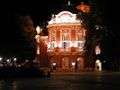 Varna Theatre by night.JPG