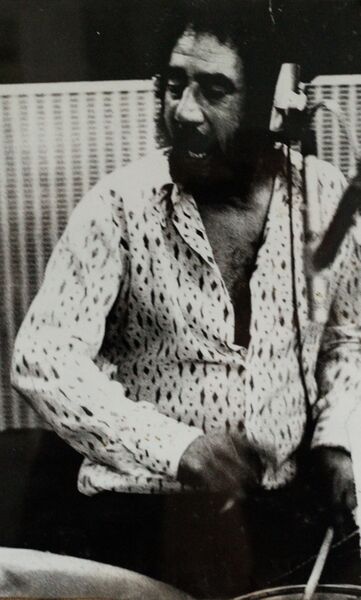 File:Tony Carr 1.jpg