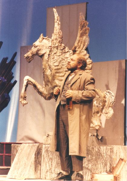 File:John Suda Menz.JPG